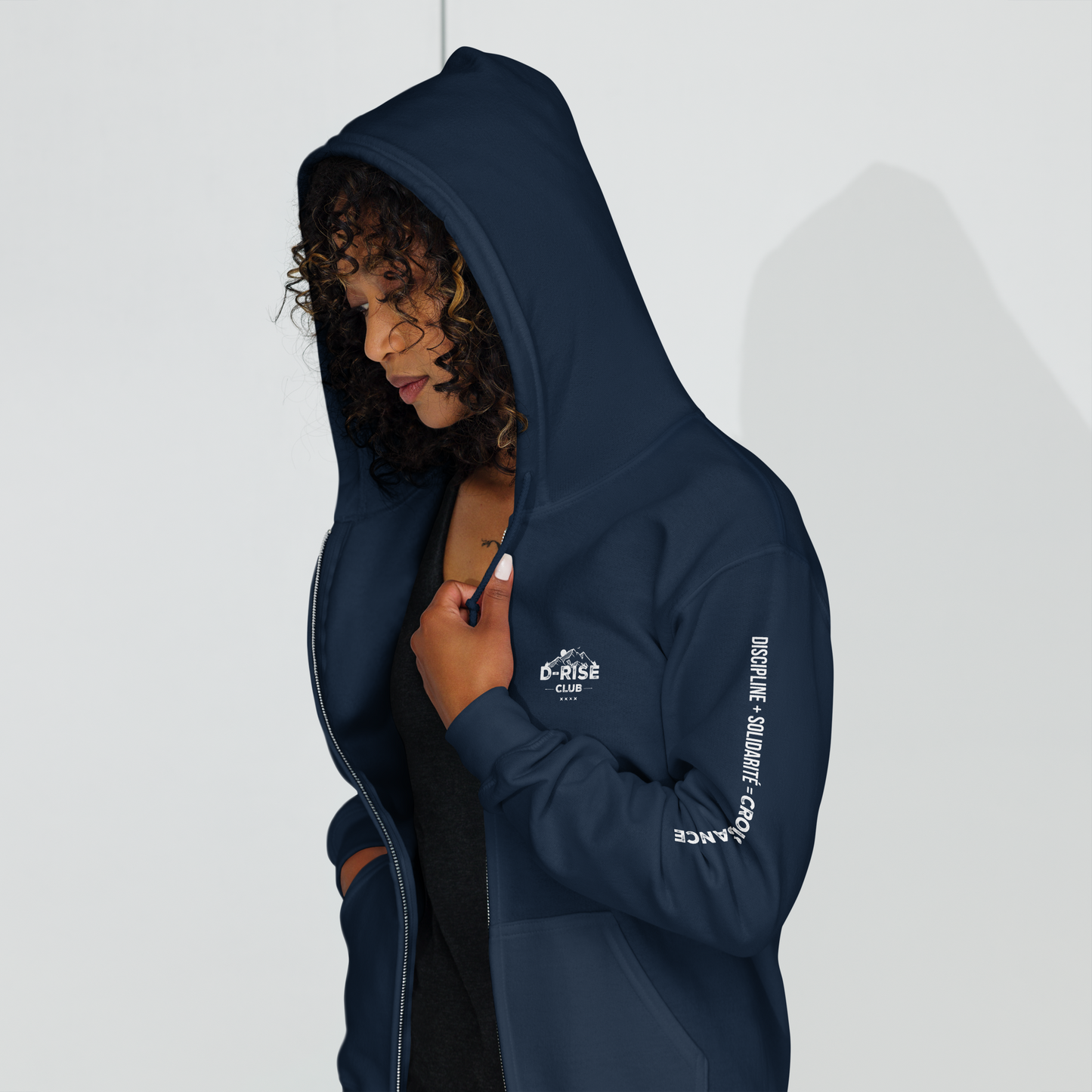 Sweat à Capuche Zippé D-RISE Club (Cimes Sauvages / Bleu Navy) + Accès PREMIUM – Discipline, Liberté, Transformation